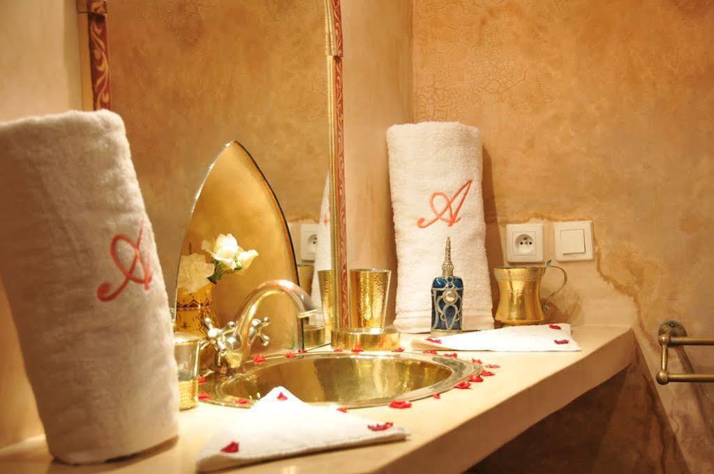 Riad Adriana Marrakesh Ngoại thất bức ảnh